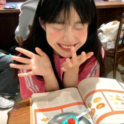 老艺术家孙女又出大瓜：考学走后门，被批炫富，72小时